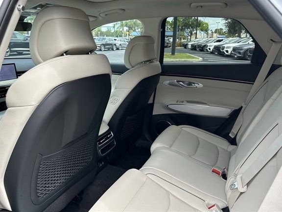 Used 2026 Genesis GV70 2.5T Advanced image 20