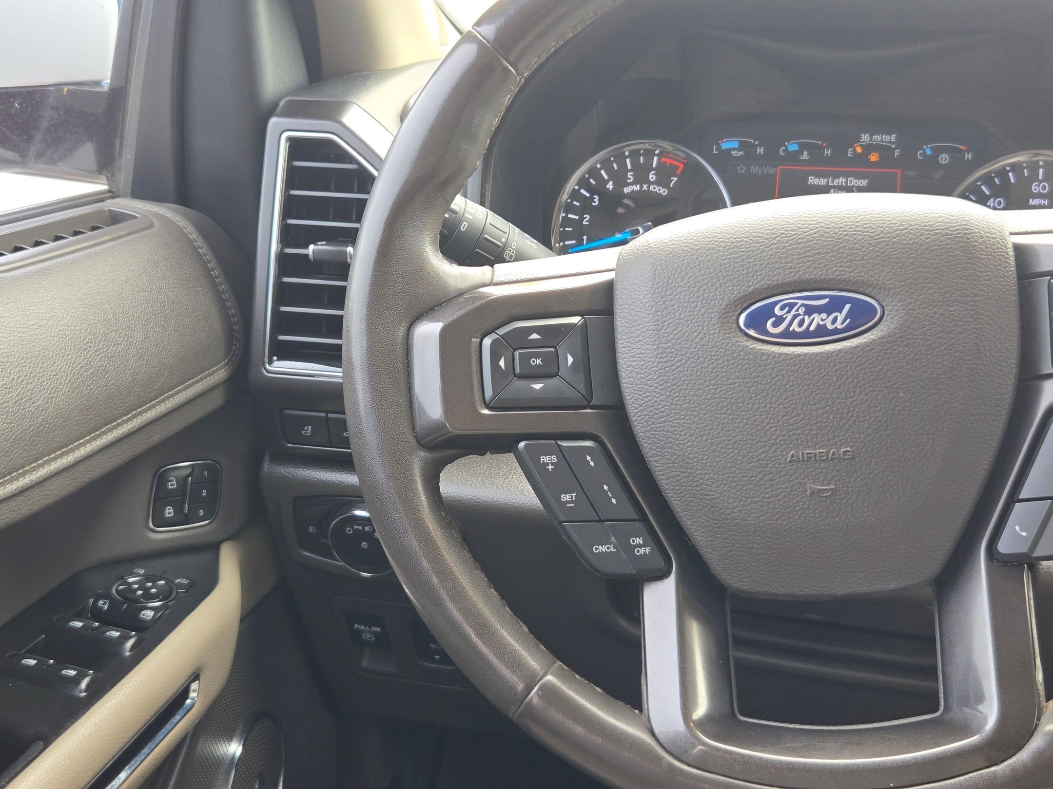 Used 2021 Ford Expedition Max Limited RWD image 20