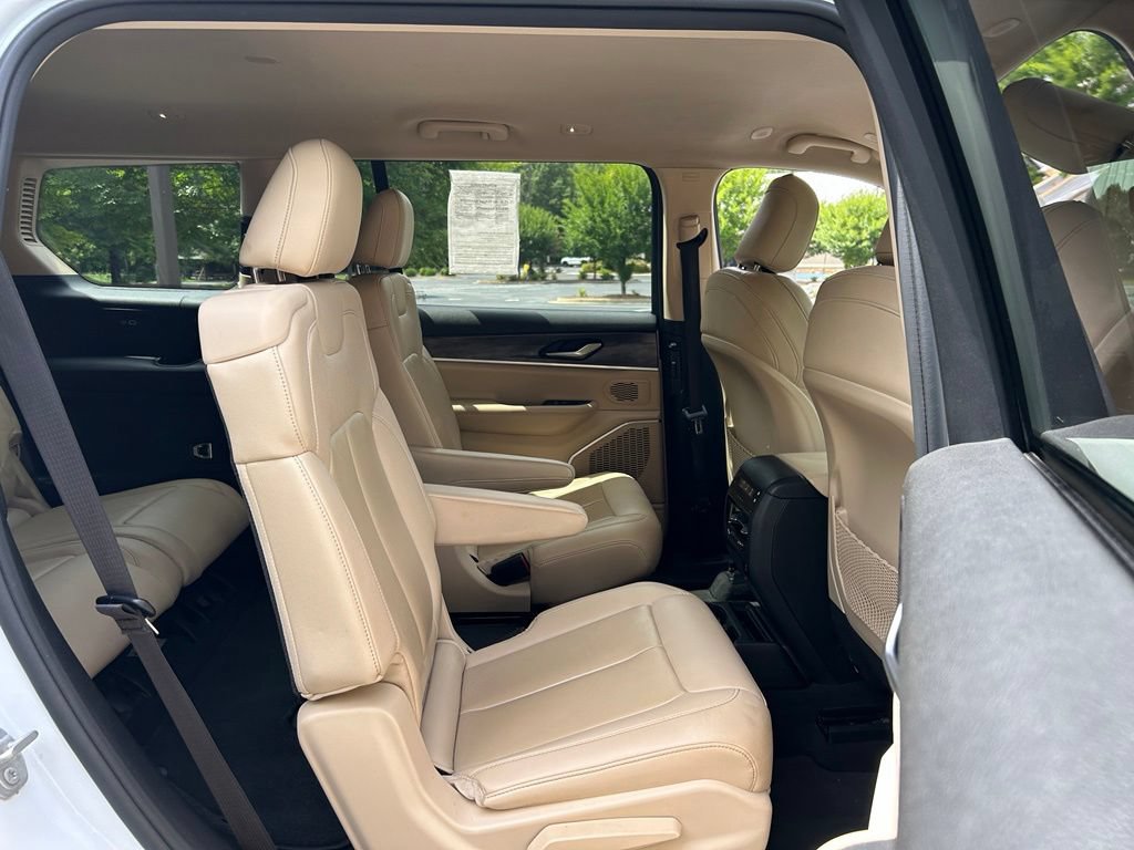Used 2021 Jeep Grand Cherokee L Limited AWD/4WD image 49