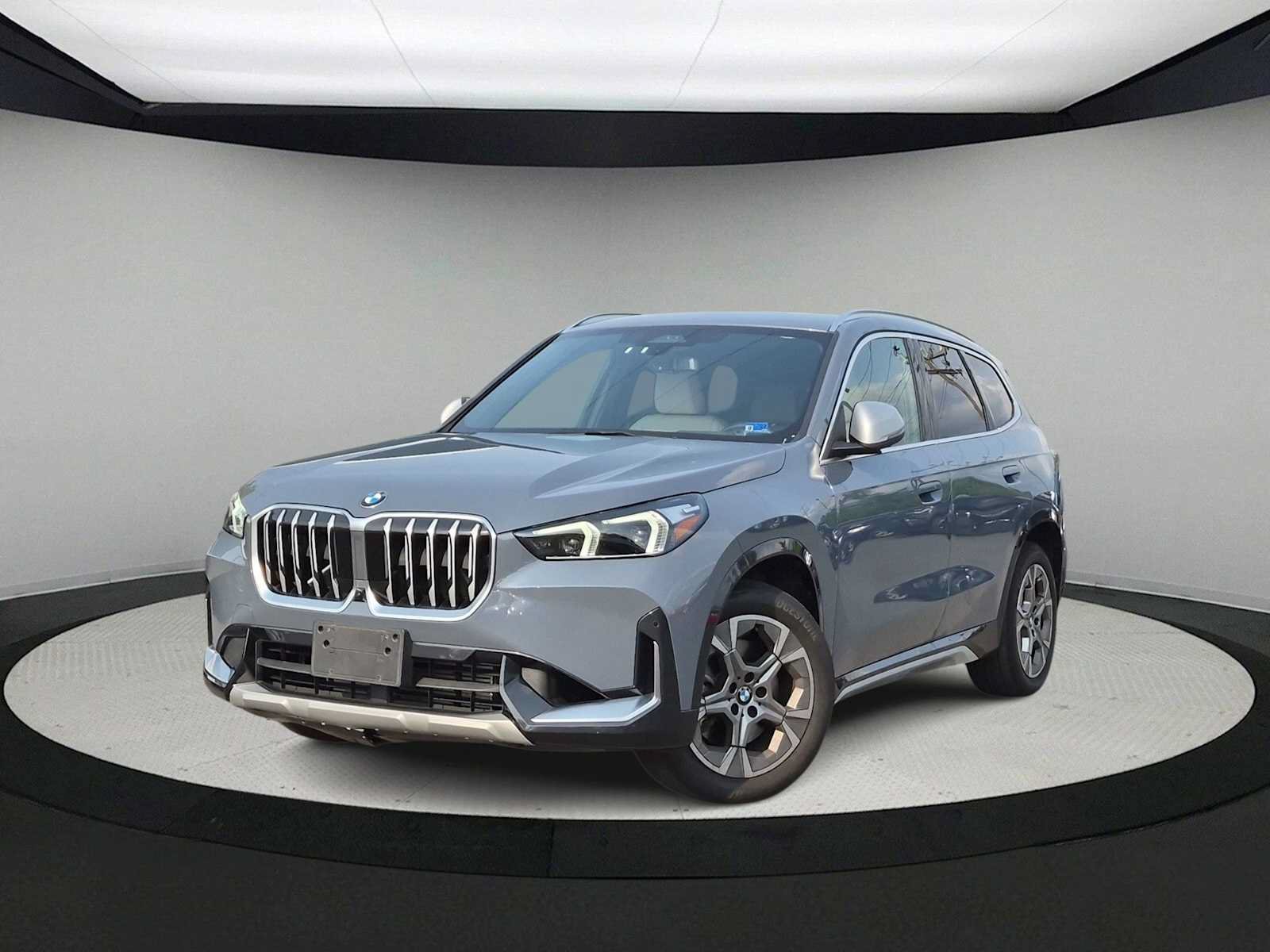 Used 2023 BMW X1 xDrive28i w/ Premium Package AWD/4WD video 1
