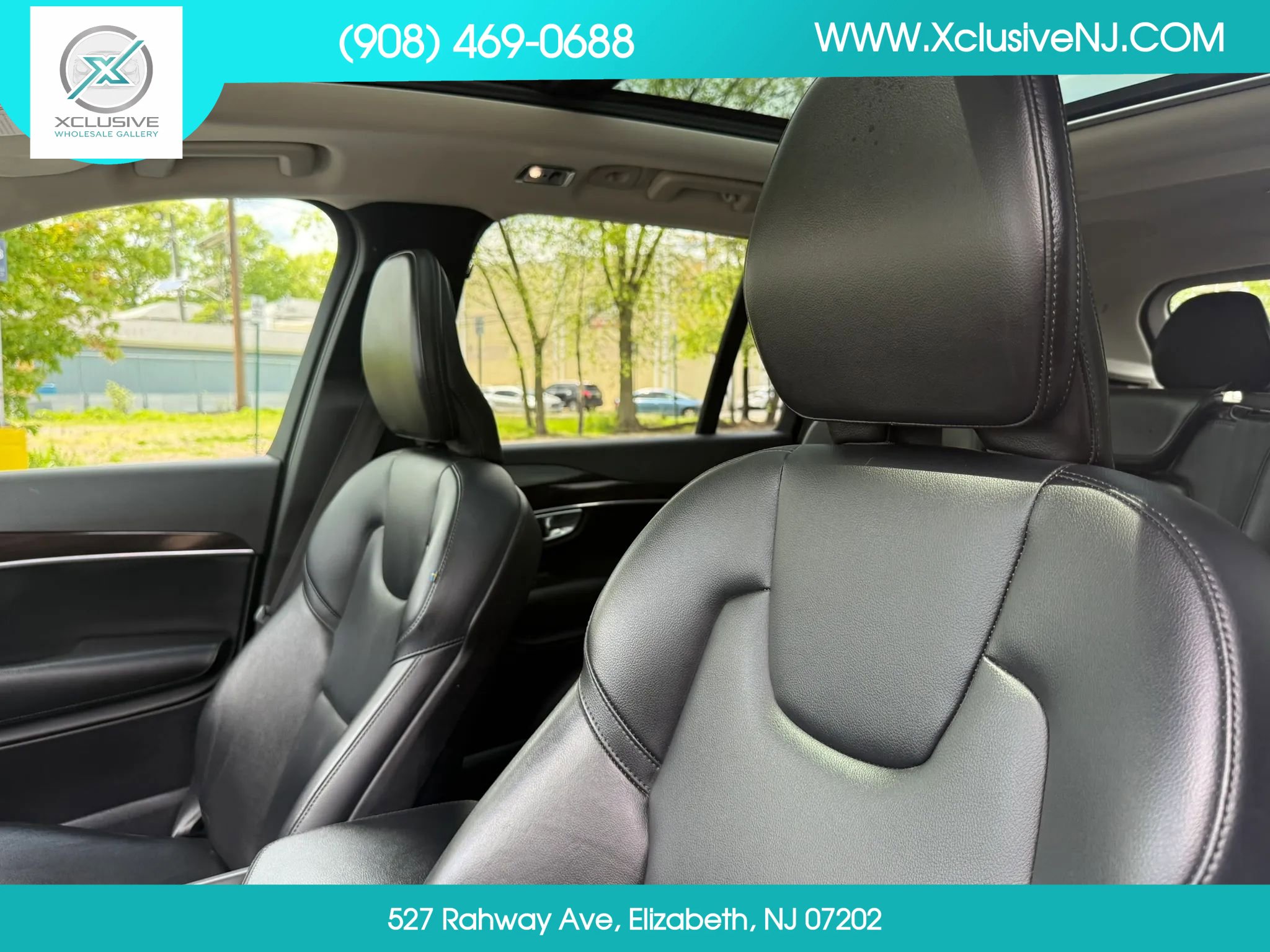 Used 2019 Volvo XC90 T5 Momentum w/ Multimedia Package AWD/4WD image 10