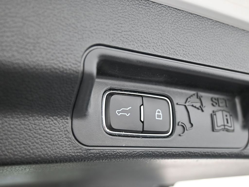 Used 2023 Ford Explorer Timberline w/ Timberline Technology Package image 38