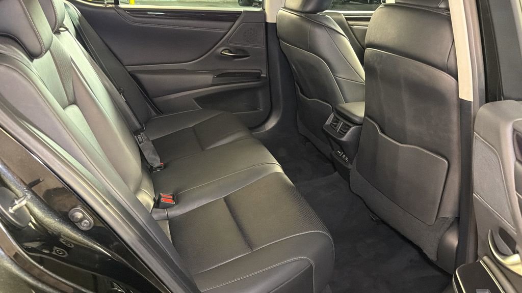 Used 2020 Lexus ES 350 w/ Premium Package FWD image 12