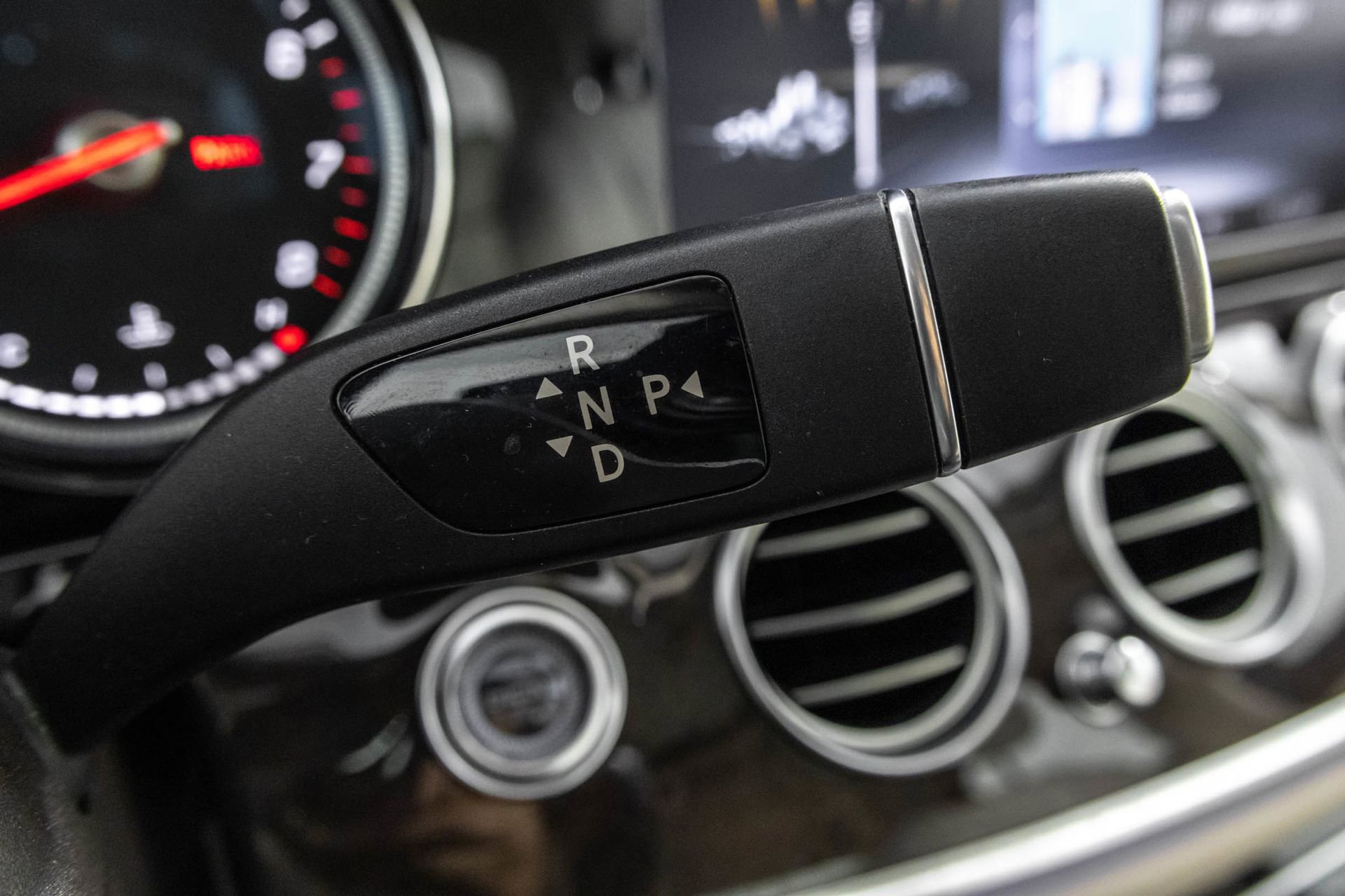 Used 2019 Mercedes-Benz E 300 4MATIC w/ Premium 1 Package image 29