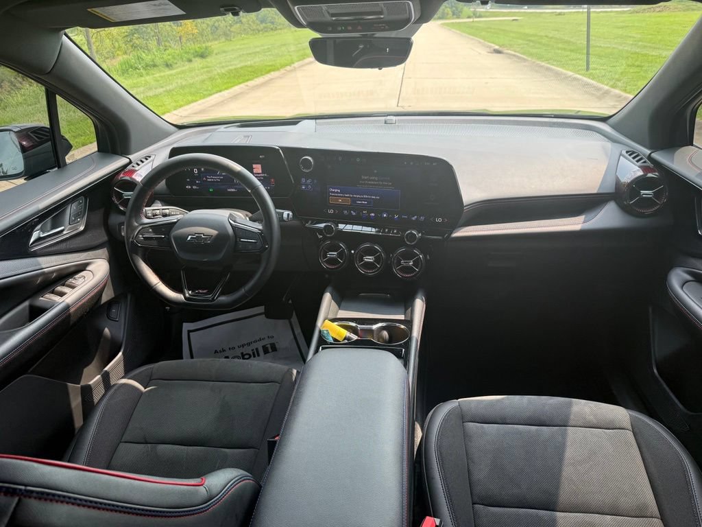Used 2024 Chevrolet Blazer EV RS AWD/4WD image 19