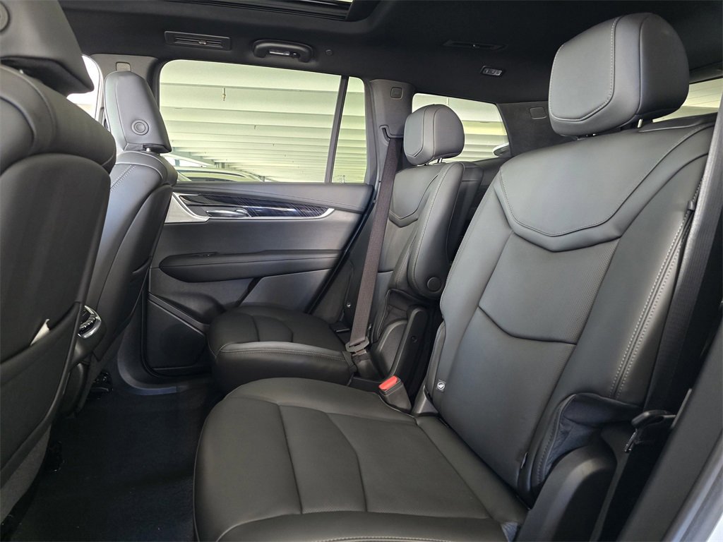 New 2025 Cadillac XT6 Premium Luxury image 12