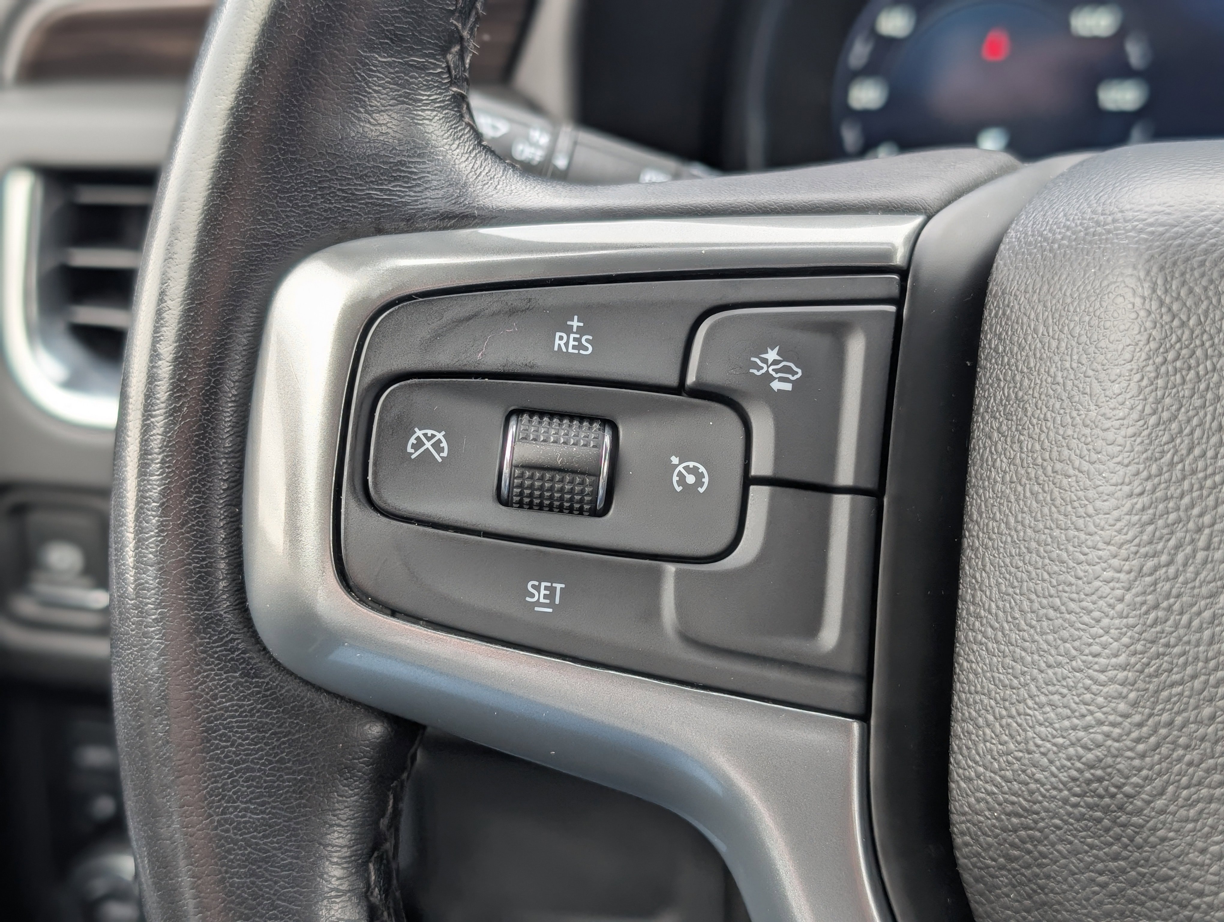 Used 2022 Chevrolet Tahoe LT image 18