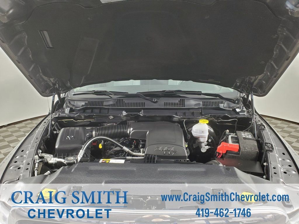 Used 2024 RAM 1500 Classic SLT image 27