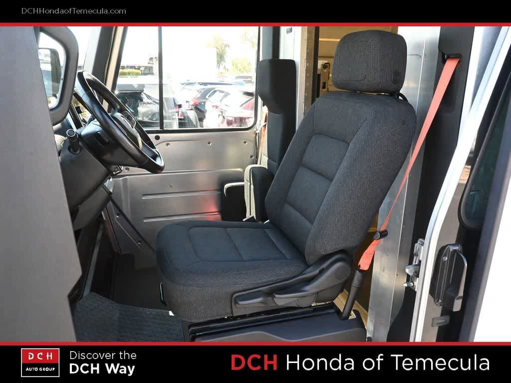 Used 2023 Chevrolet Brightdrop 600 w/ Active Safety Package 2 AWD/4WD image 18