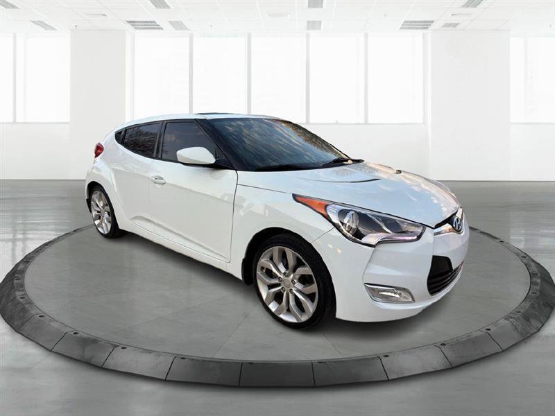 Used 2012 Hyundai Veloster w/ Style Pkg image 5