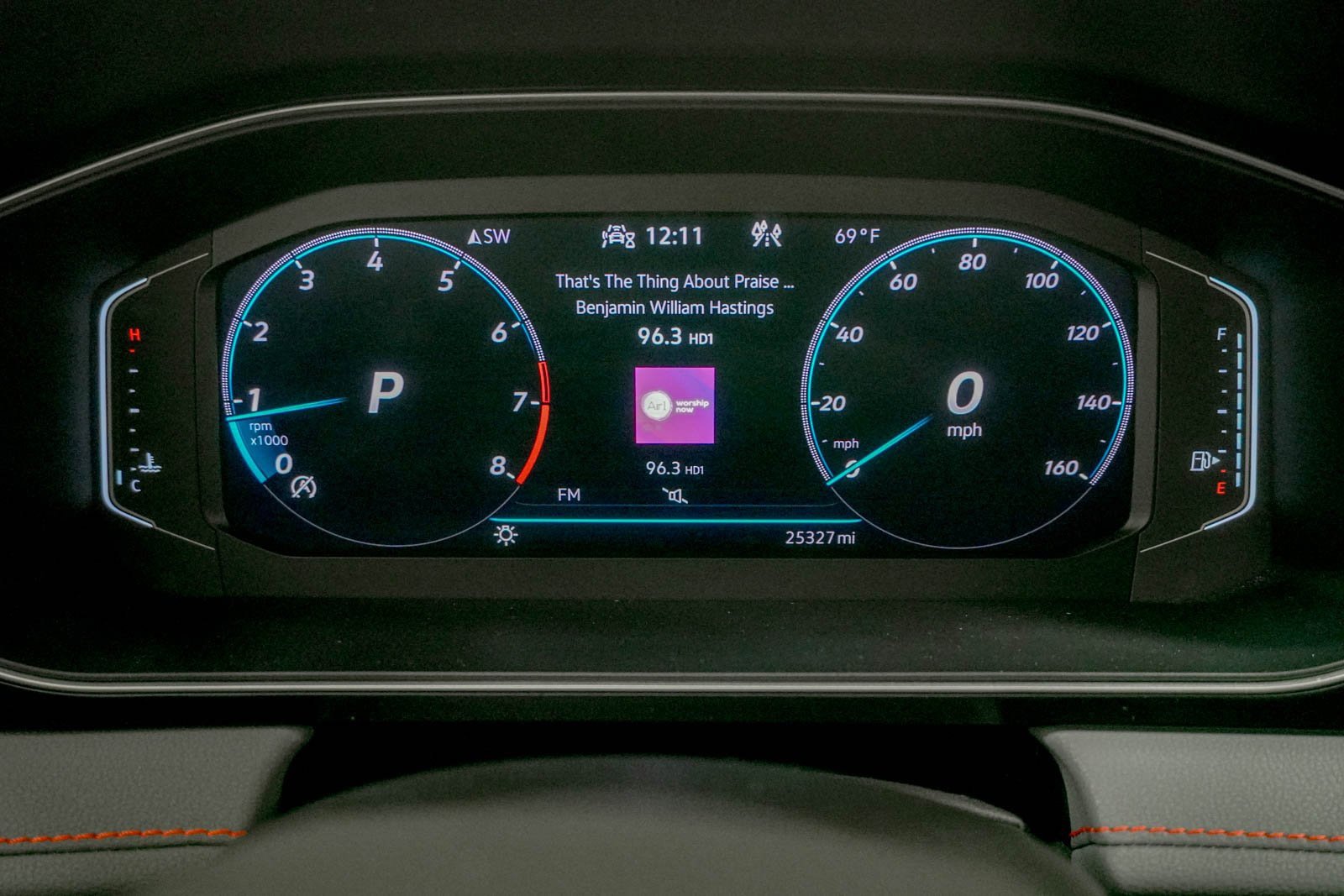 Used 2025 Volkswagen Jetta GLI Autobahn image 36