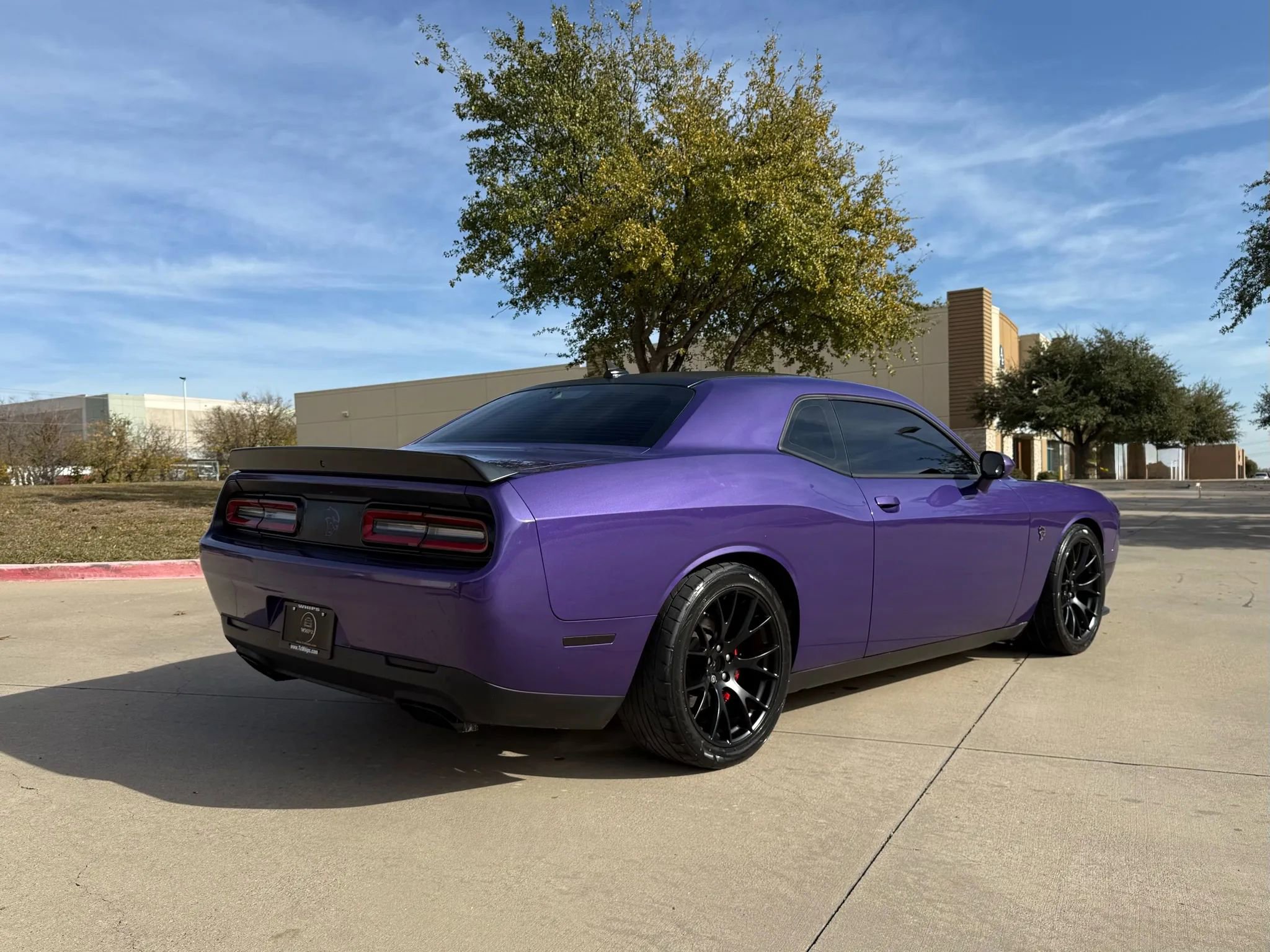 Used 2016 Dodge Challenger SRT Hellcat image 6