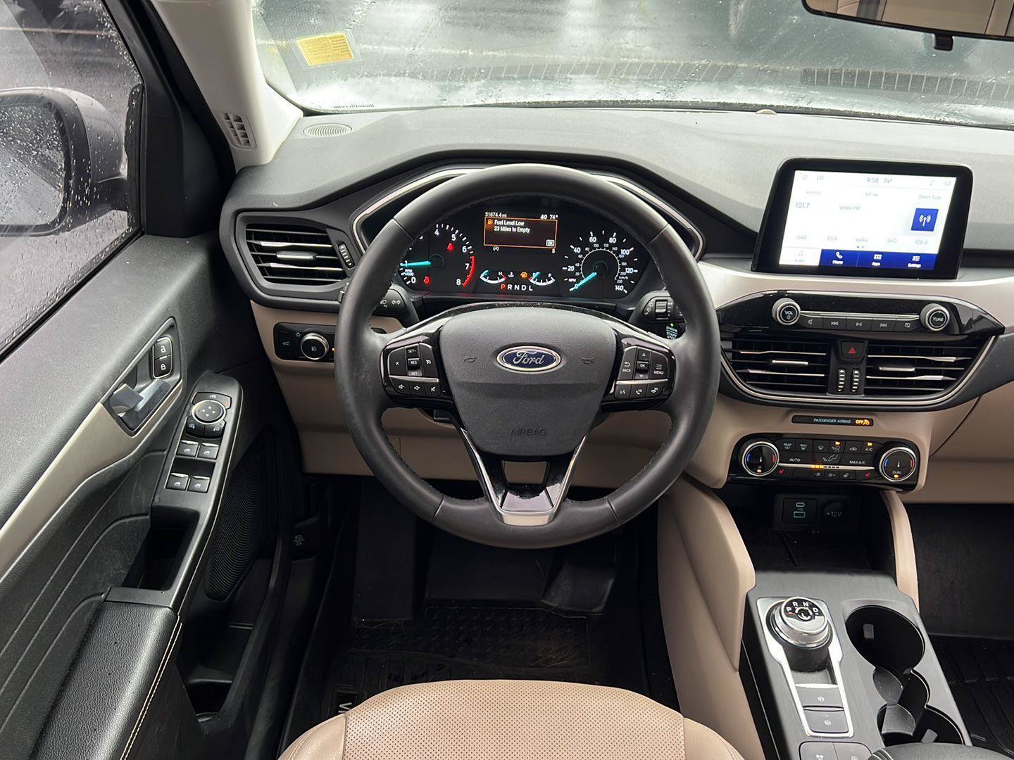 Used 2022 Ford Escape SEL FWD image 8