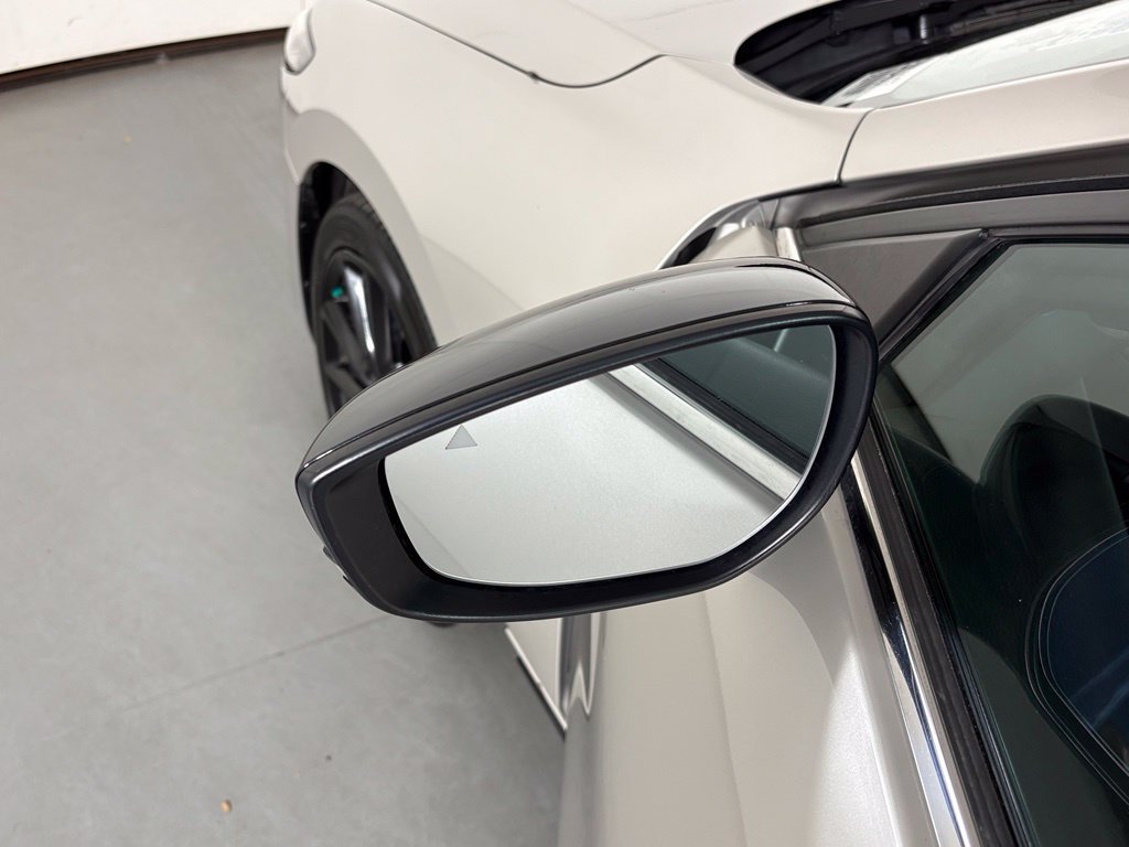 Used 2024 MAZDA MAZDA3 s FWD image 13