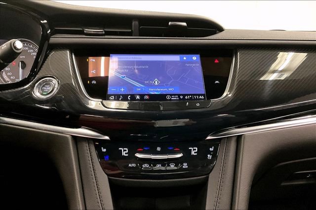 Used 2024 Cadillac XT6 Sport w/ Technology Package image 28