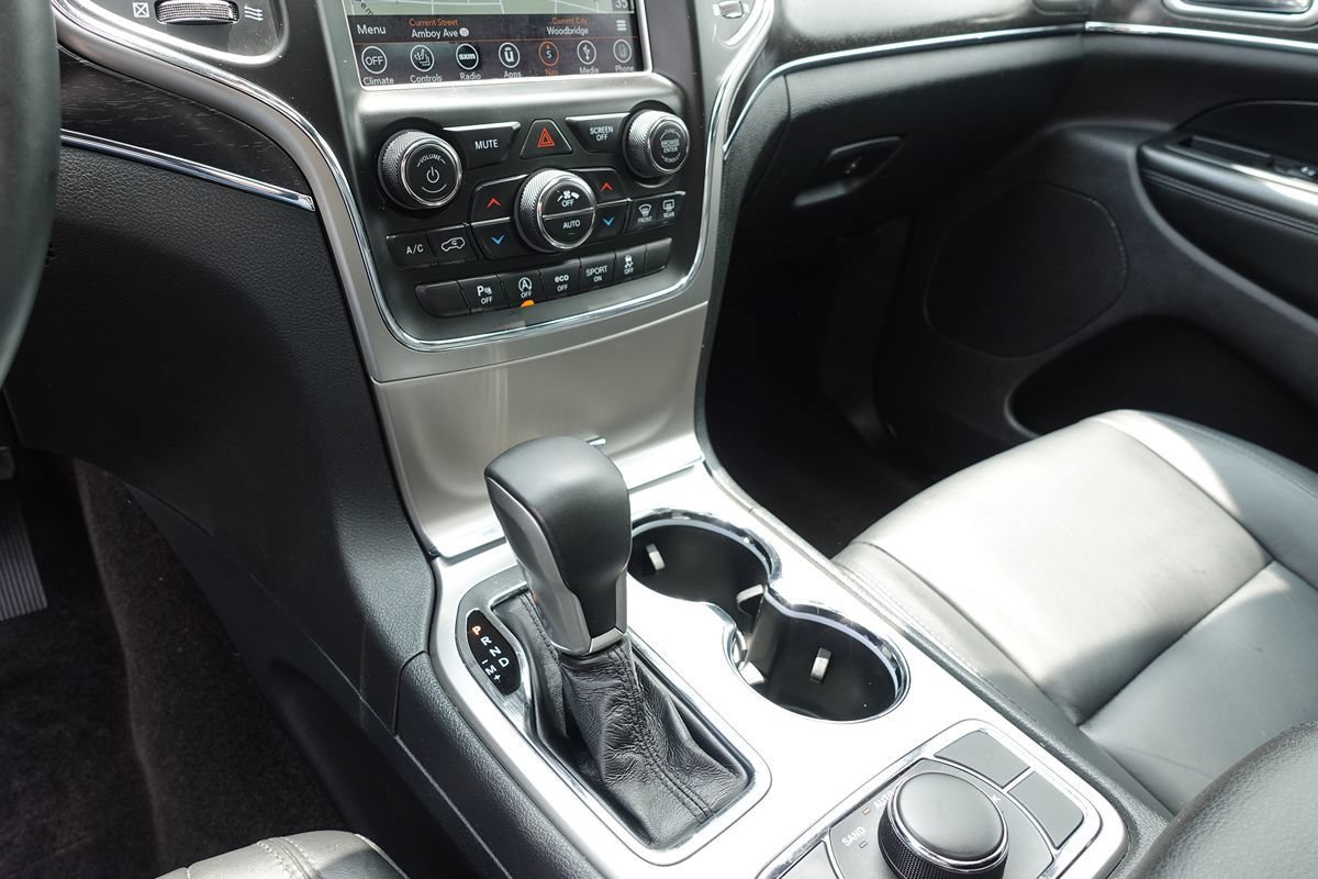 Used 2018 Jeep Grand Cherokee Limited AWD/4WD image 49