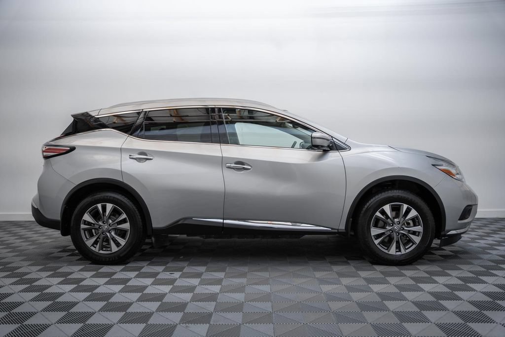 Used 2017 Nissan Murano SL AWD/4WD image 4