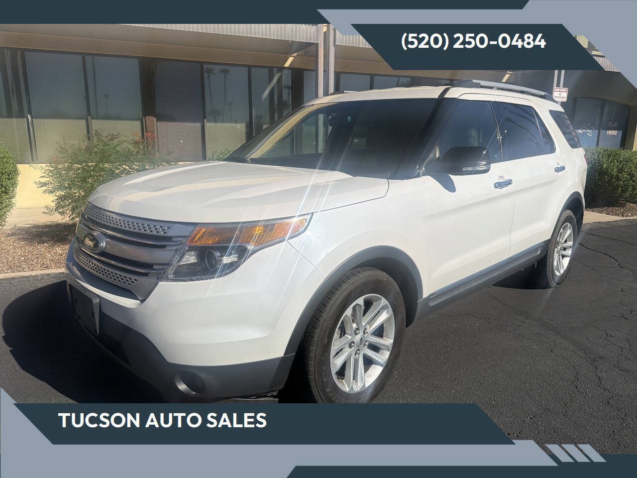 Used 2015 Ford Explorer XLT w/ Equipment Group 202A FWD image 1