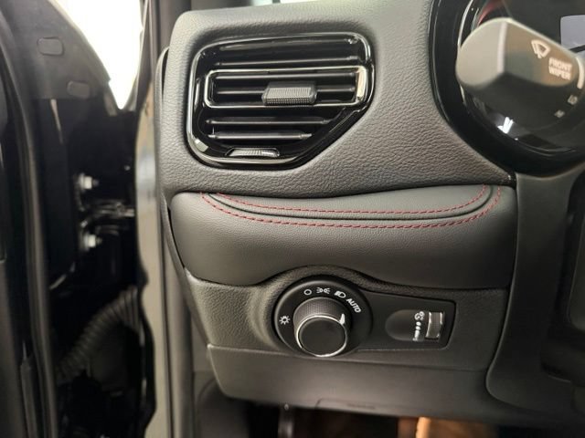 Used 2026 Dodge Durango GT AWD/4WD image 15