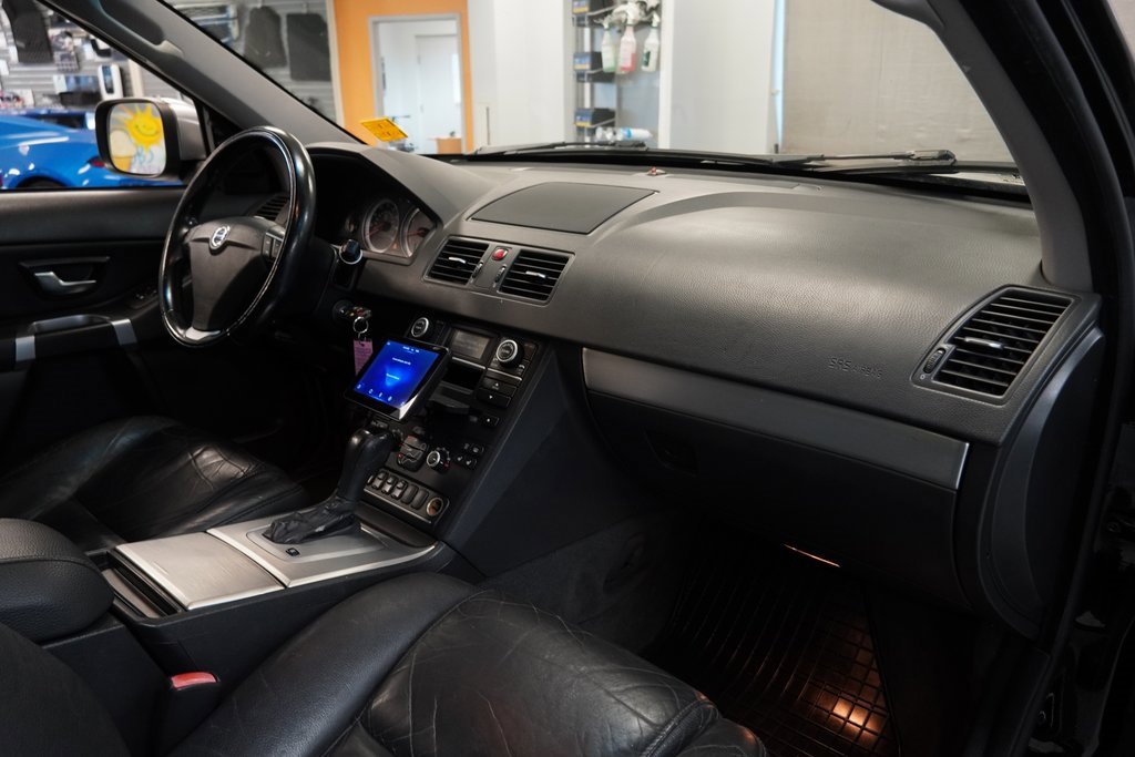 Used 2013 Volvo XC90 3.2 image 34