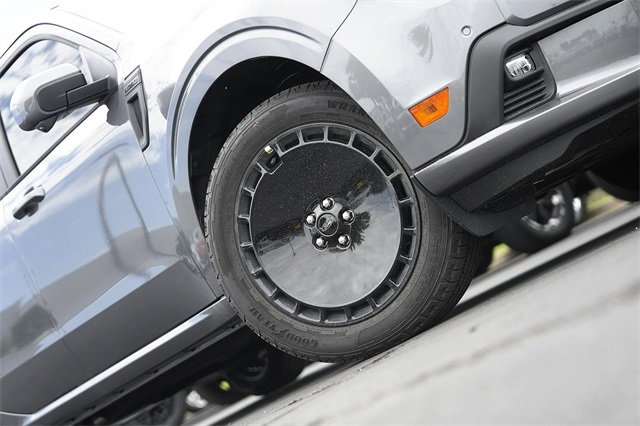 New 2025 Ford Maverick Lobo image 3