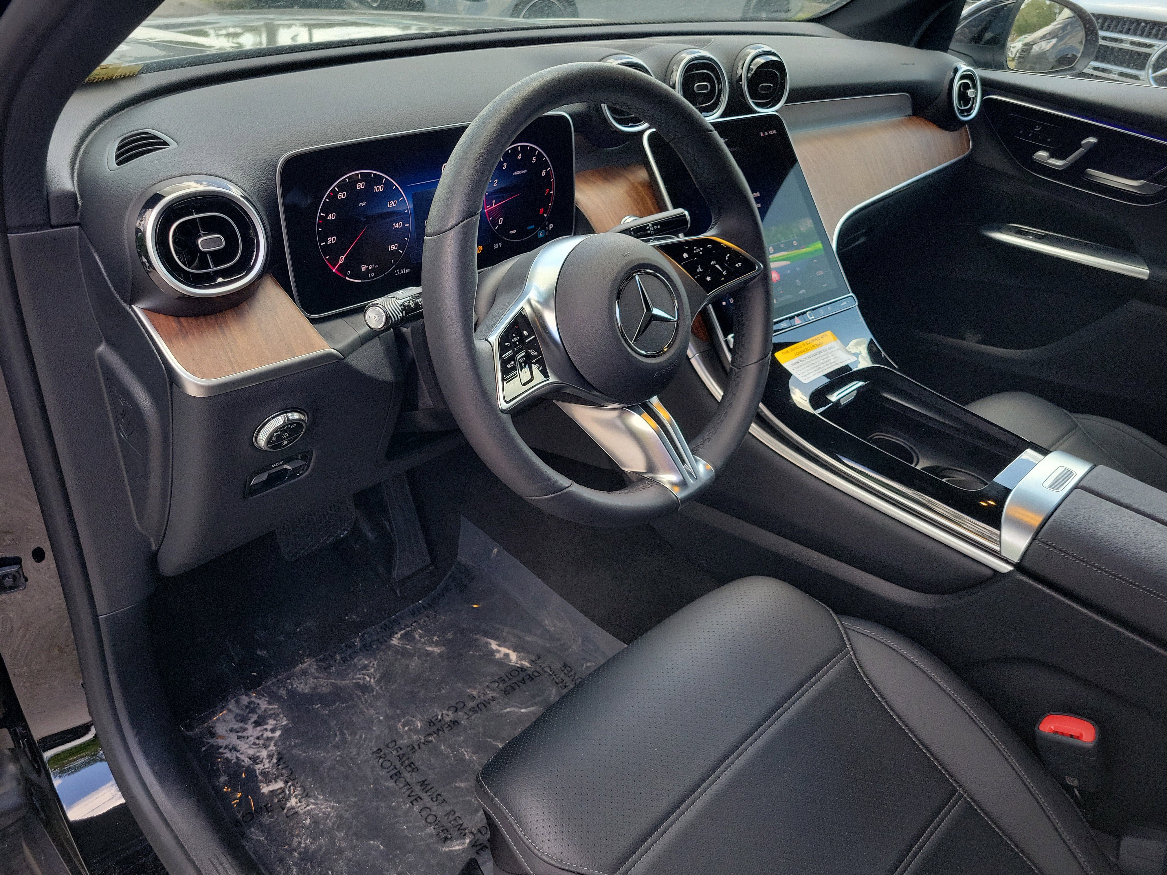 Certified 2026 Mercedes-Benz GLC 300 4MATIC image 24