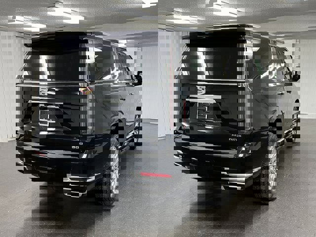 New 2026 Cadillac Escalade ESV Luxury image 5