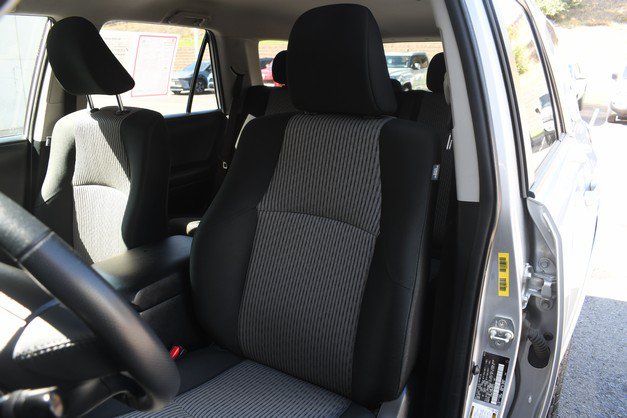 Certified 2024 Toyota 4Runner SR5 AWD/4WD image 17