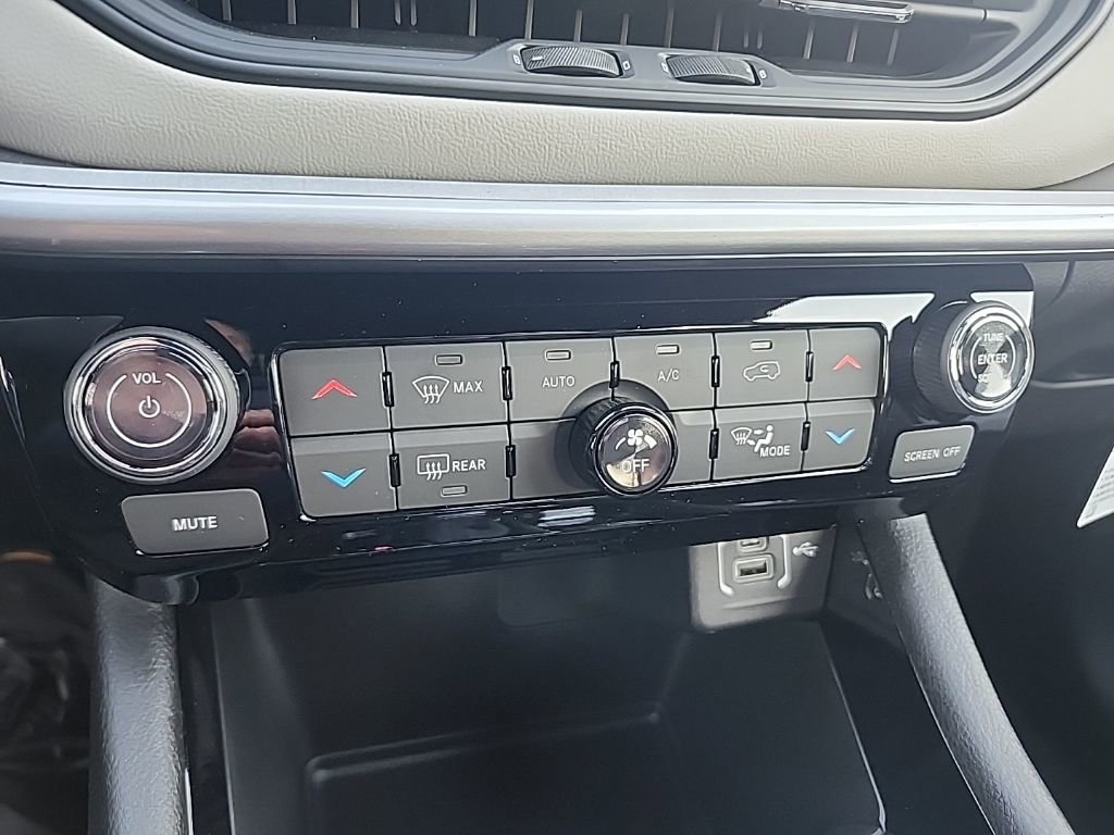 New 2026 Jeep Compass Limited image 35