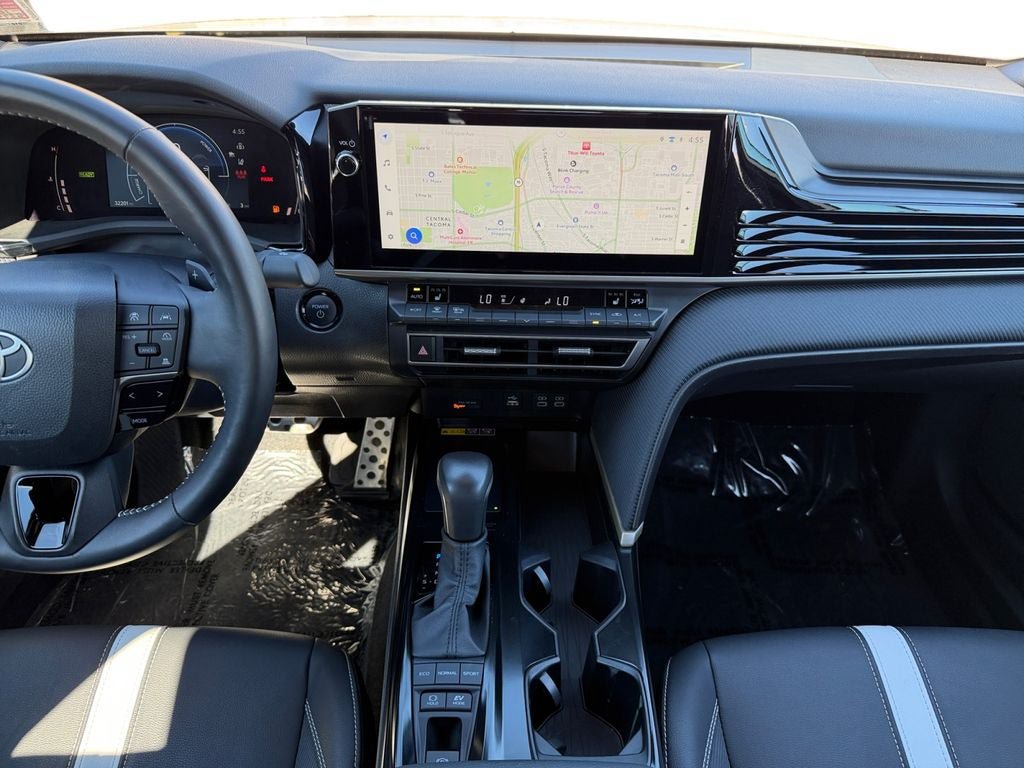 Used 2025 Toyota Camry SE w/ Multimedia Upgrade Package AWD/4WD image 12