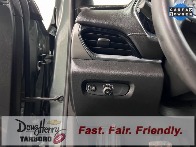 Used 2022 Chevrolet Traverse LT image 30