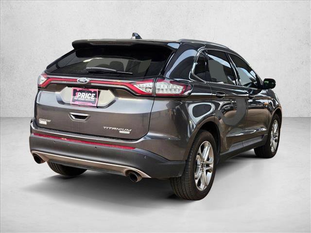 Used 2017 Ford Edge Titanium w/ Technology Package FWD image 5