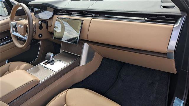 New 2026 Land Rover Range Rover SE image 28