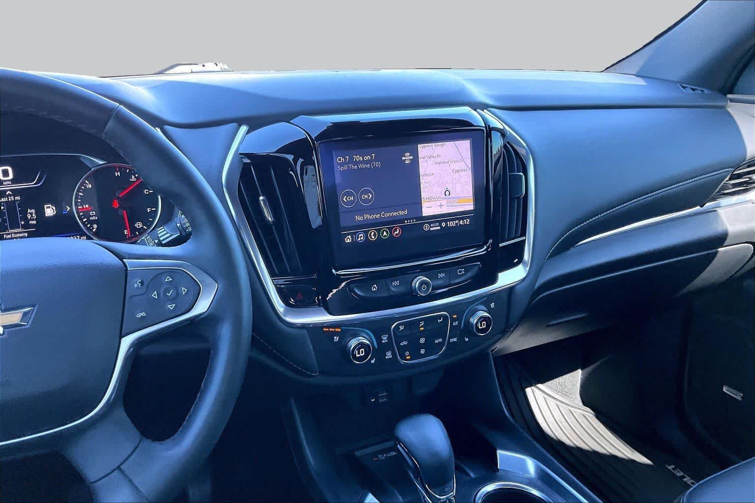 Used 2023 Chevrolet Traverse Premier AWD/4WD image 7
