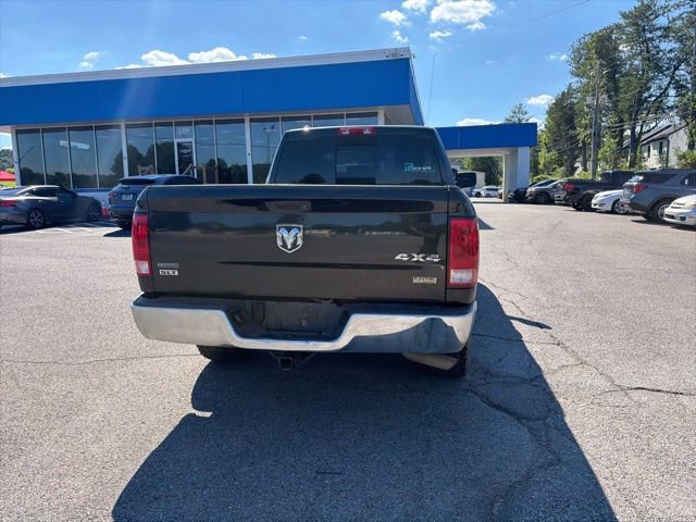 Used 2017 RAM 1500 Classic SLT AWD/4WD image 12