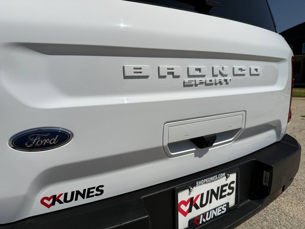 Used 2024 Ford Bronco Sport Outer Banks AWD/4WD image 44