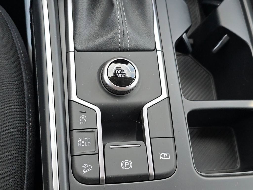 New 2026 Kia Sorento LX image 28
