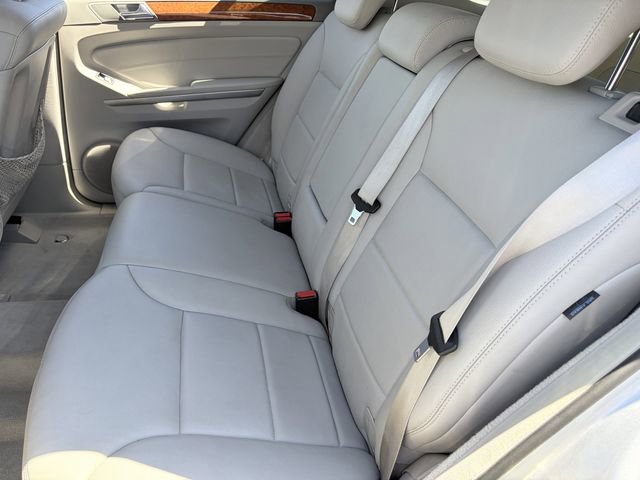 Used 2009 Mercedes-Benz ML 350 4MATIC image 18
