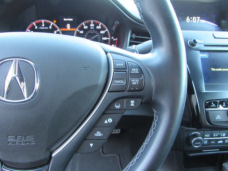 Used 2019 Acura ILX FWD image 11