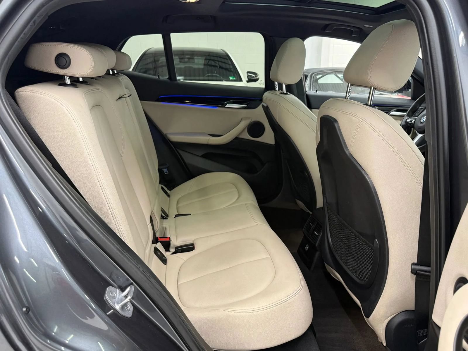 Used 2018 BMW X2 xDrive28i w/ M SportX Package AWD/4WD image 24