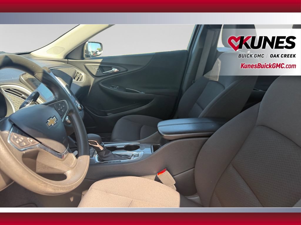 Used 2024 Chevrolet Malibu LT FWD image 22