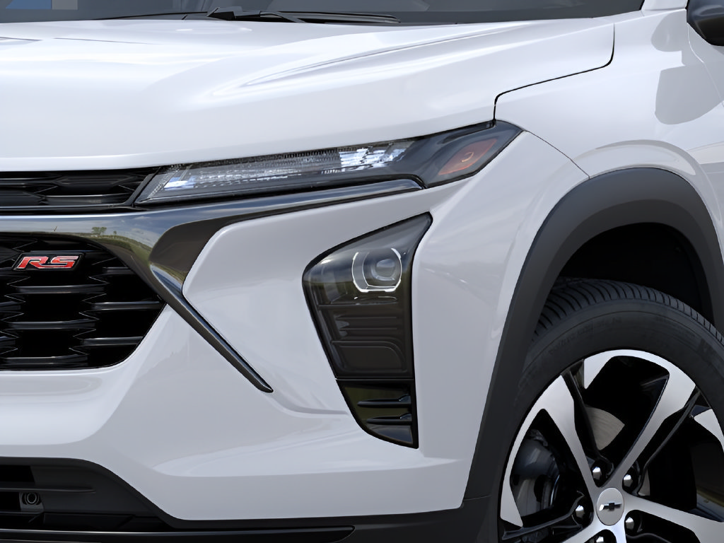New 2026 Chevrolet Trax RS w/ Sunroof Package FWD image 11