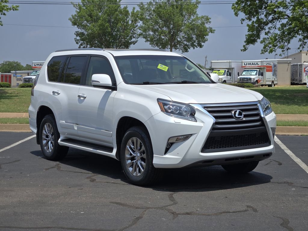 Used 2016 Lexus GX 460 Luxury w/ Preferred Accessory Package AWD/4WD image 3