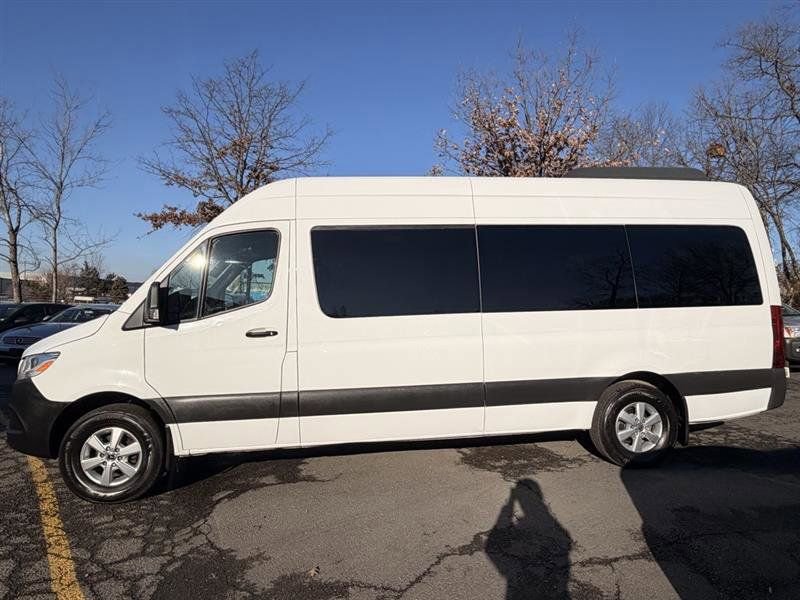 Used 2019 Mercedes-Benz Sprinter 2500 image 5