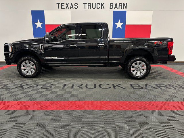 Used 2019 Ford F250 Platinum w/ FX4 Off-Road Package AWD/4WD image 1