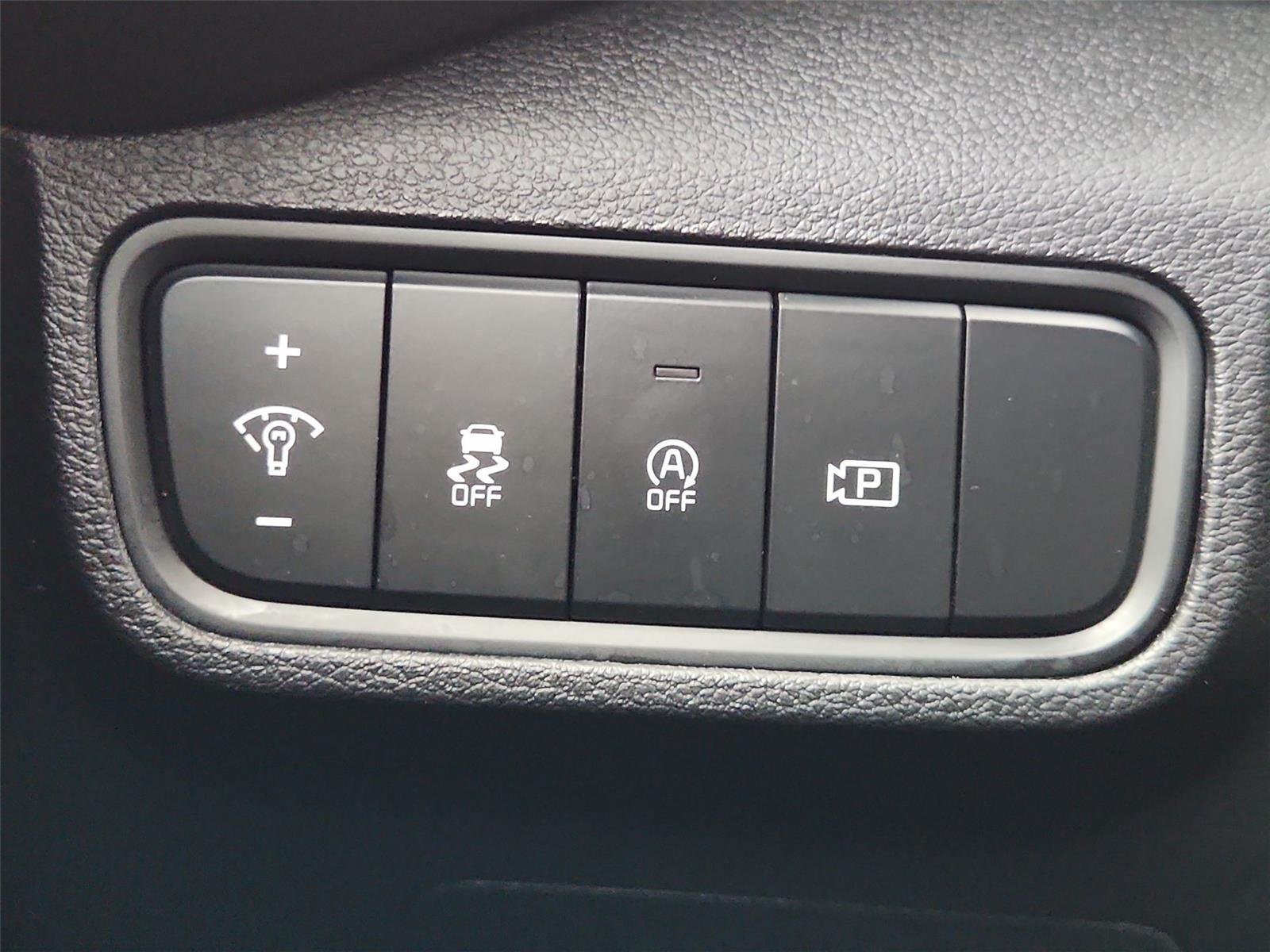 Used 2025 Kia Soul GT-Line w/ GT-Line Technology Package FWD image 18
