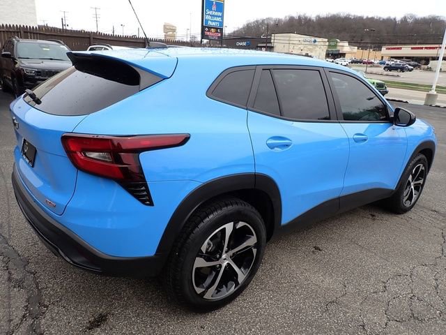 Used 2024 Chevrolet Trax RS w/ Sunroof Package image 7