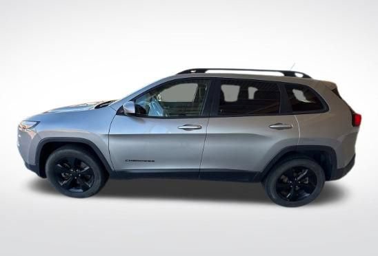 Used 2015 Jeep Cherokee Latitude w/ Cold Weather Group AWD/4WD image 3