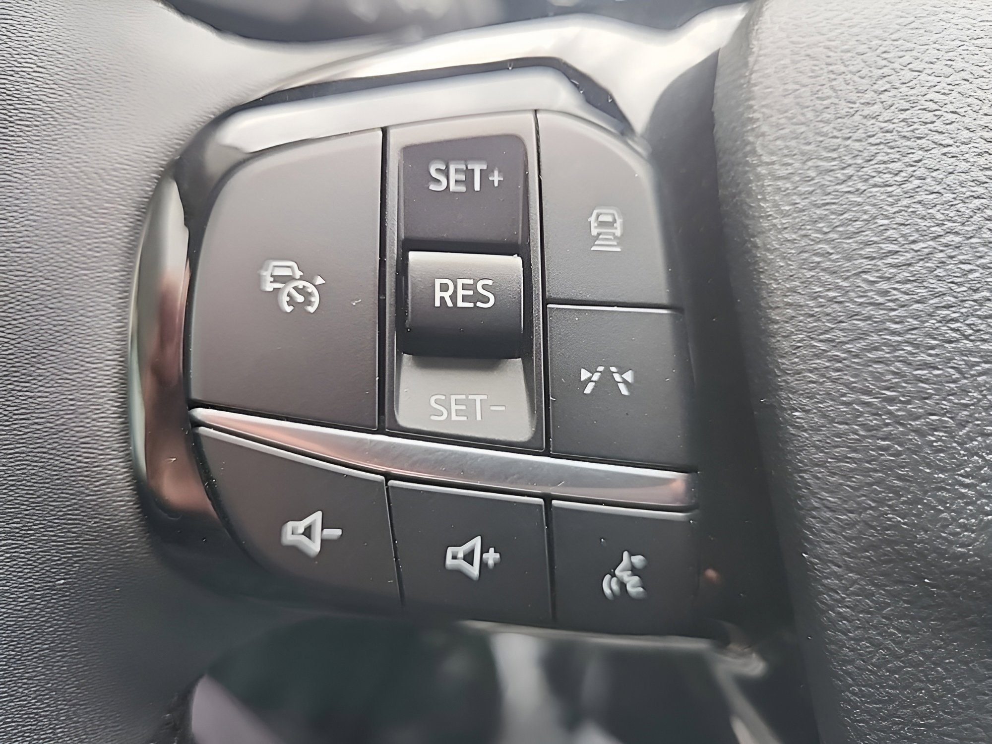 Certified 2023 Ford Escape Active w/ Tech Pack #2 AWD/4WD image 16