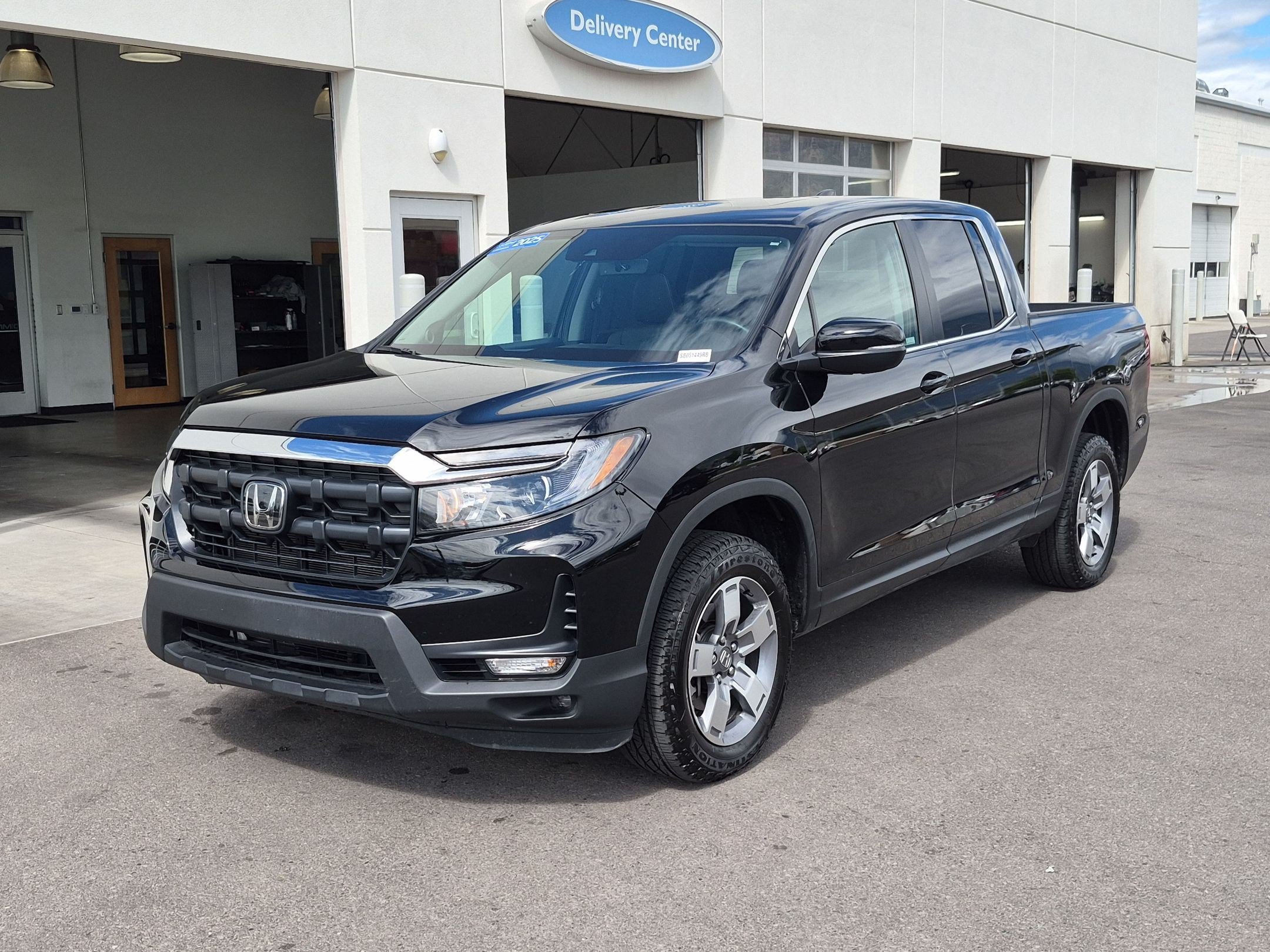 Certified 2025 Honda Ridgeline RTL image 10